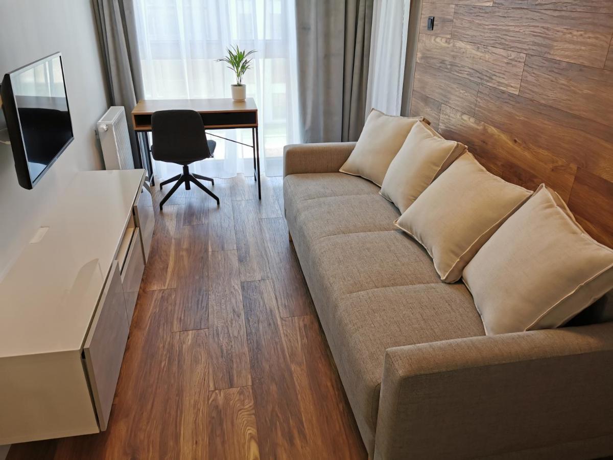 Zajezdnia Wrzeszcz Apartment *