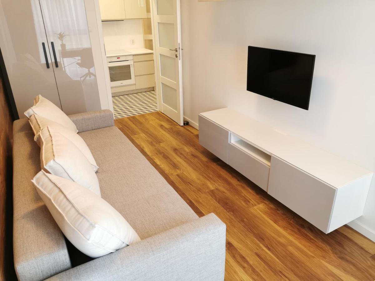 Zajezdnia Wrzeszcz Apartment *